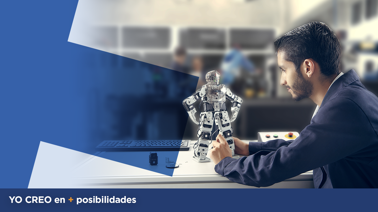 Un alumno de Ingeniería en clase de Robótica