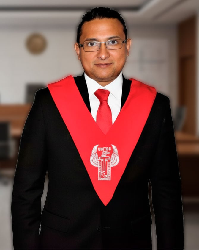 Decidí completar mi formación de abogado con la Maestría en Juicios Orales - Fernando