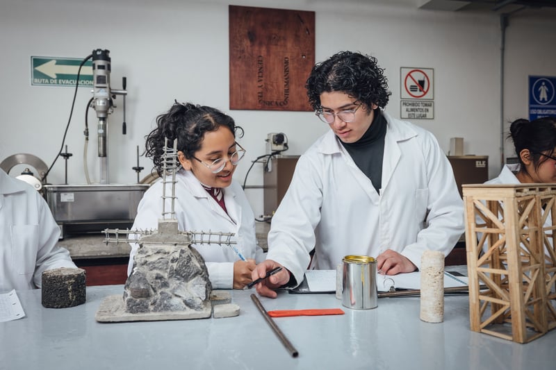 Laboratorio de construcción UNITEC: análisis de materiales de construcción