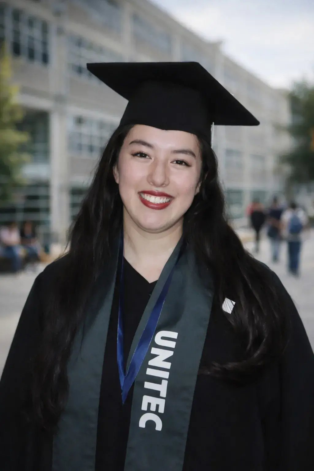 Natalia, egresado caso de éxito de la Licenciatura en Diseño, Animación y Arte Digital de UNITEC