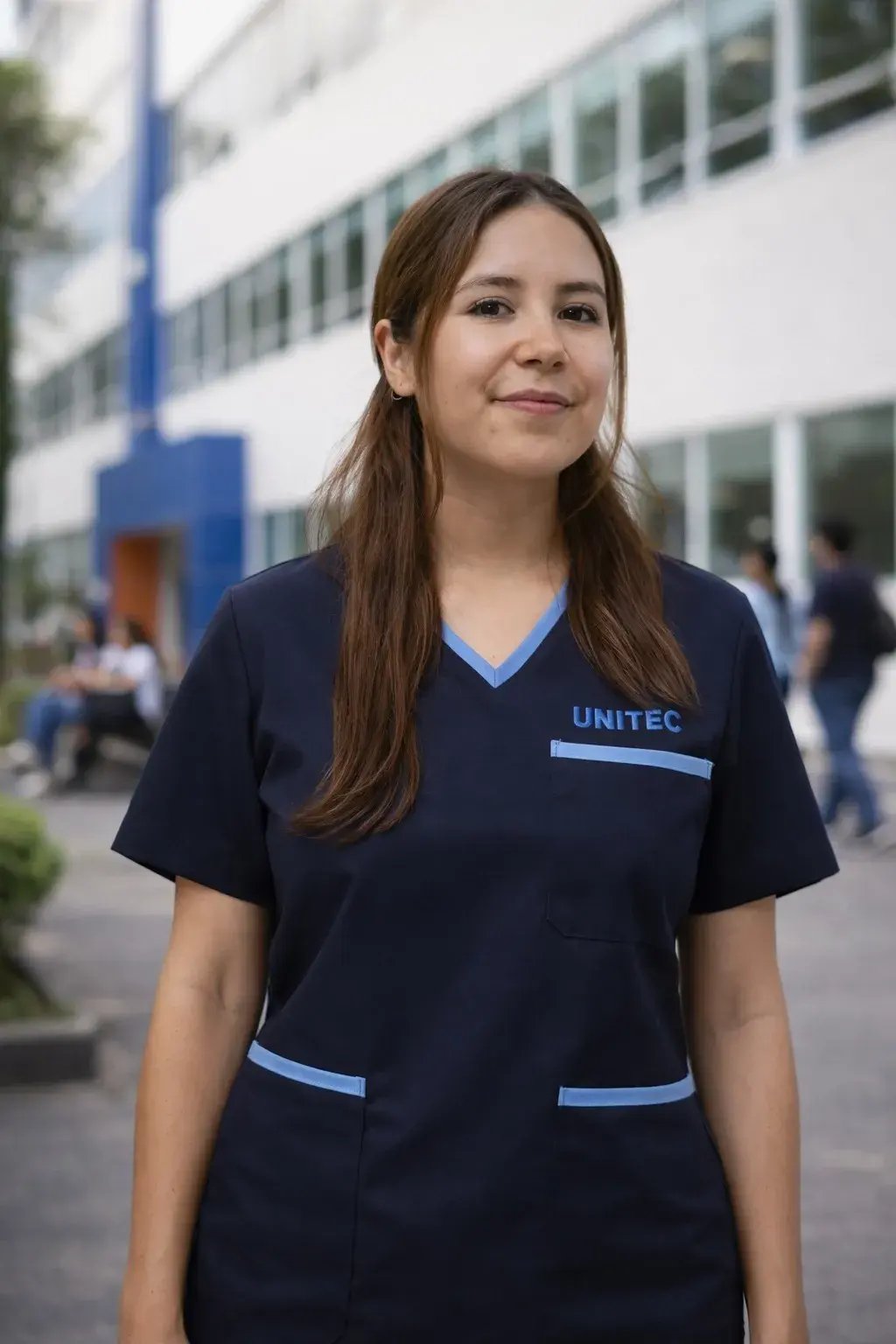 Karen, egresada caso de éxito de la Licenciatura en Fisioterapia de UNITEC