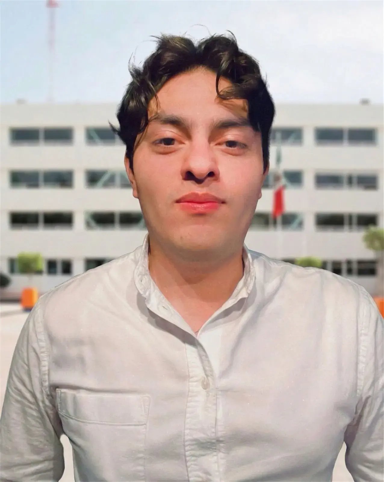 Egresado, Rodrigo, caso de éxito de la carrera de Ciencias de la Comunicación en UNITEC