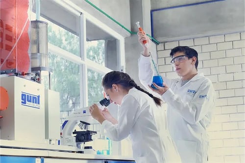 Laboratorio Multifuncional