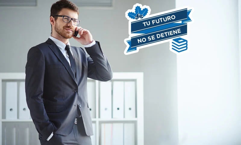 campana-navidena-unitec-licenciaturas-ejecutivas