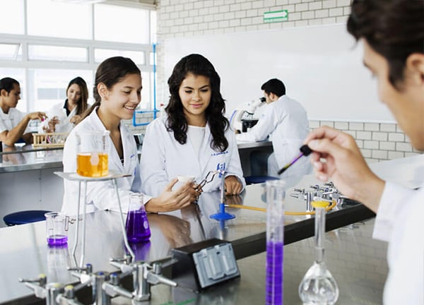 laboratorio-multifuncional-unitec-7-1