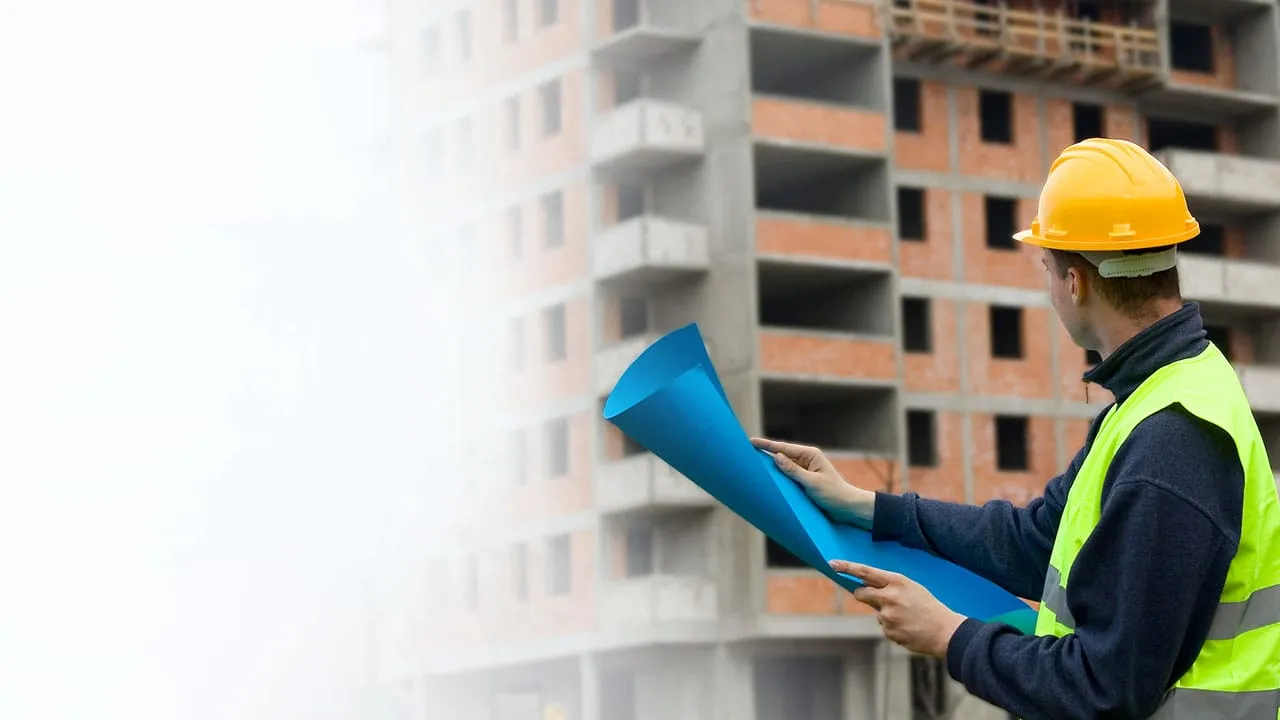 Egresado de Ingeniería&nbsp; UNITEC en su trabajo&nbsp;