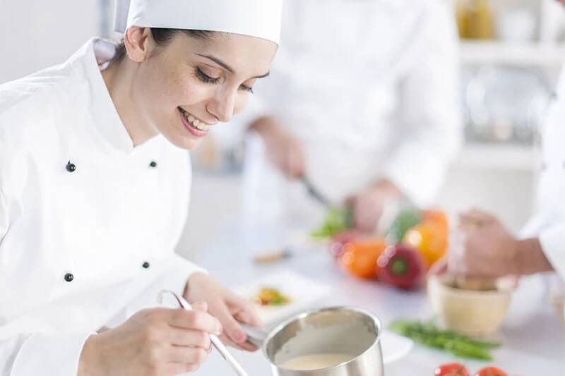 Serás un profesional gastronómico con las suficientes herramientas capaz de innovar en todos los tipos de gastronomía