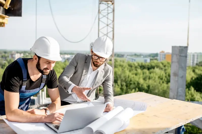 Con una maestría en Dirección de la Construcción y Diseño Arquitectónico Sustentable propondrás soluciones basadas en modelos de hábitat sustentable.