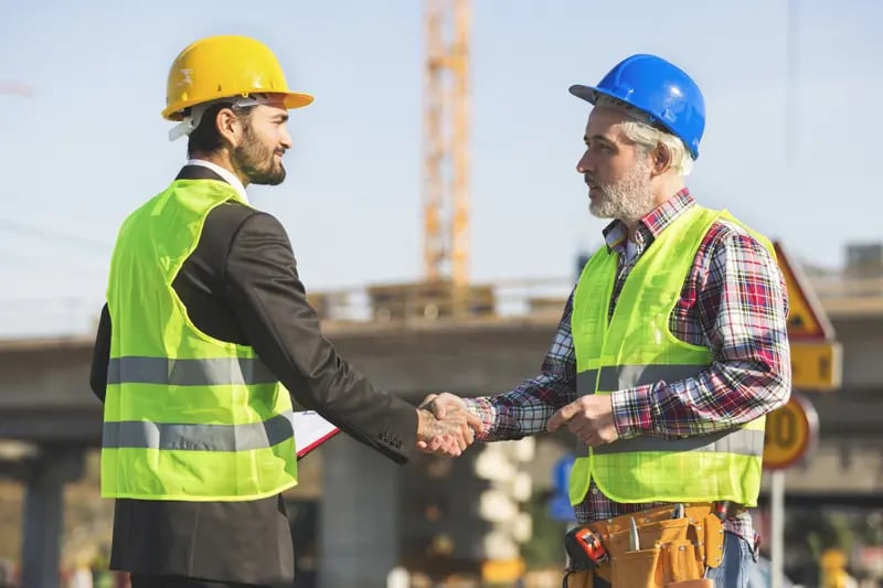 Como maestro en Dirección de la Construcción y Planeación Urbana consideras las características naturales, sociales y económicas de un territorio.