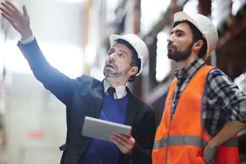 En una maestría en Dirección de Empresas de Manufactura y Logística aprendes a implementar tecnología de hidroneumática y el Internet de las Cosas.