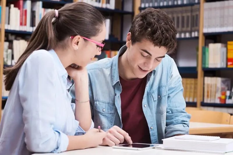 La Licenciatura en Psicología de la UNITEC te permitirá convertirte en un profesional de la salud mental y desarrollar habilidades terapéuticas.