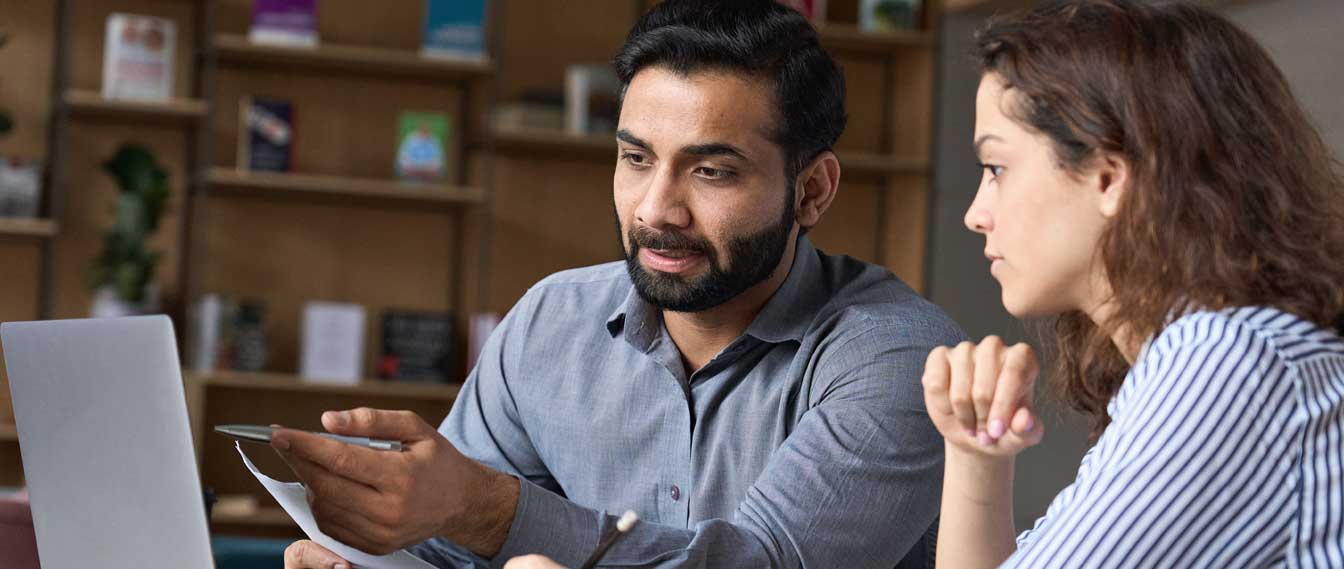 ¿Tienes carrera trunca? Retómala mediante la equivalencia de estudios