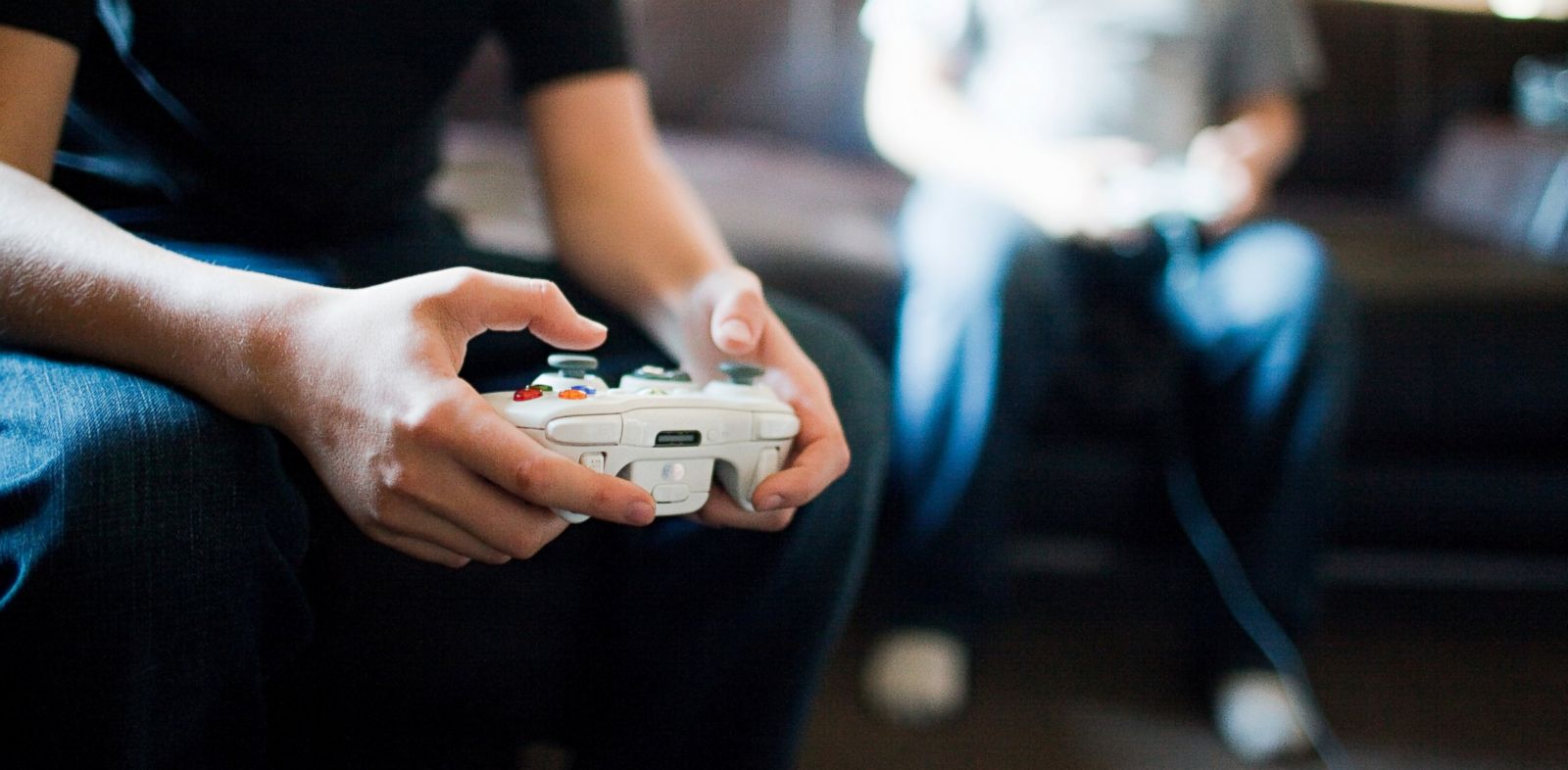 como-trabajar-en-la-industria-de-los-videojuegos-2-1-Dec-03-2022-01-58-41-2641-PM