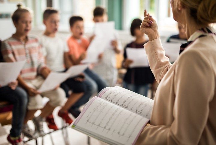 consejos-para-ser-un-mejor-profesor-1-compressor-Dec-01-2022-10-58-43-6188-PM