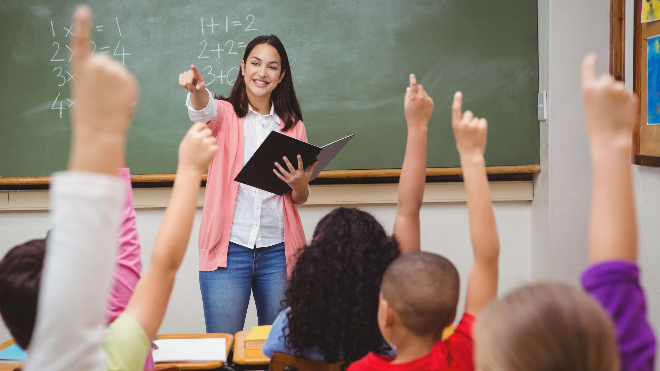 donde-puede-trabajar-un-licenciado-en-pedagogia-1-compressor-2