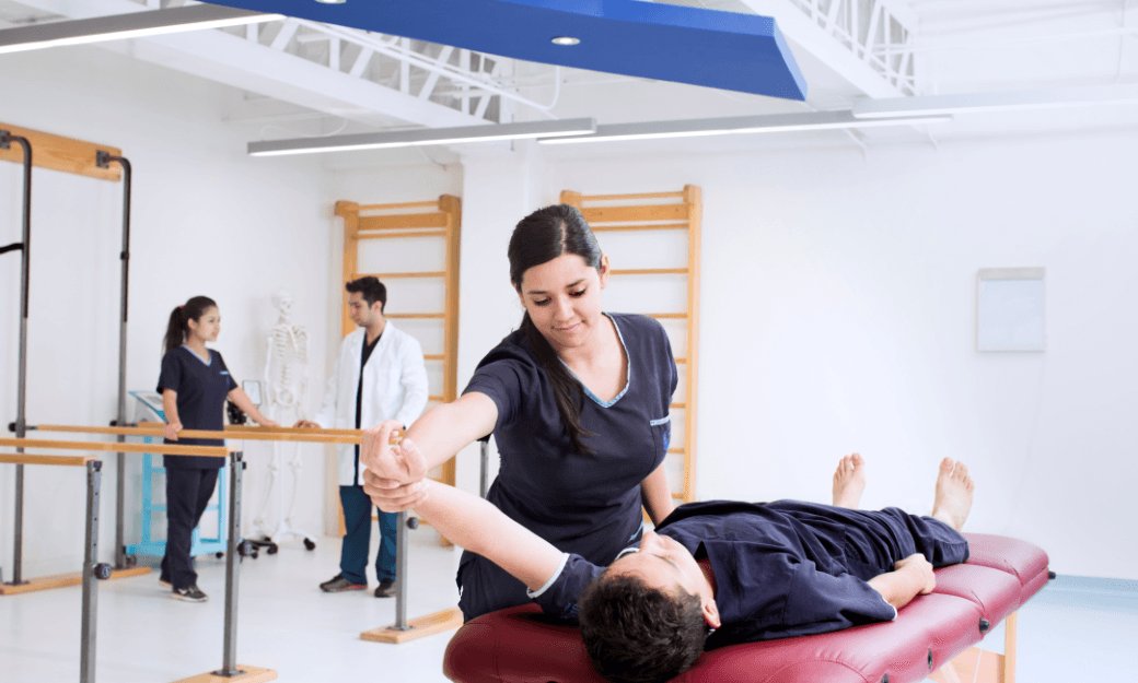 ¿Dónde estudiar Fisioterapia en Querétaro? Guía para elegir tu universidad