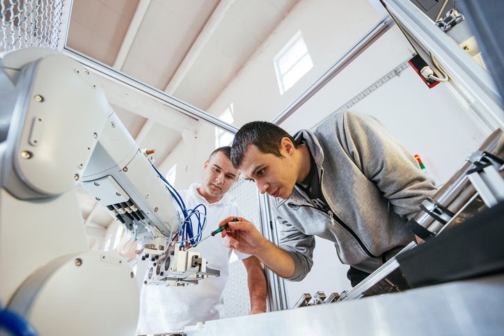 por-que-se-necesita-la-ingenieria-en-sistemas-y-robotica-1-compressor-1