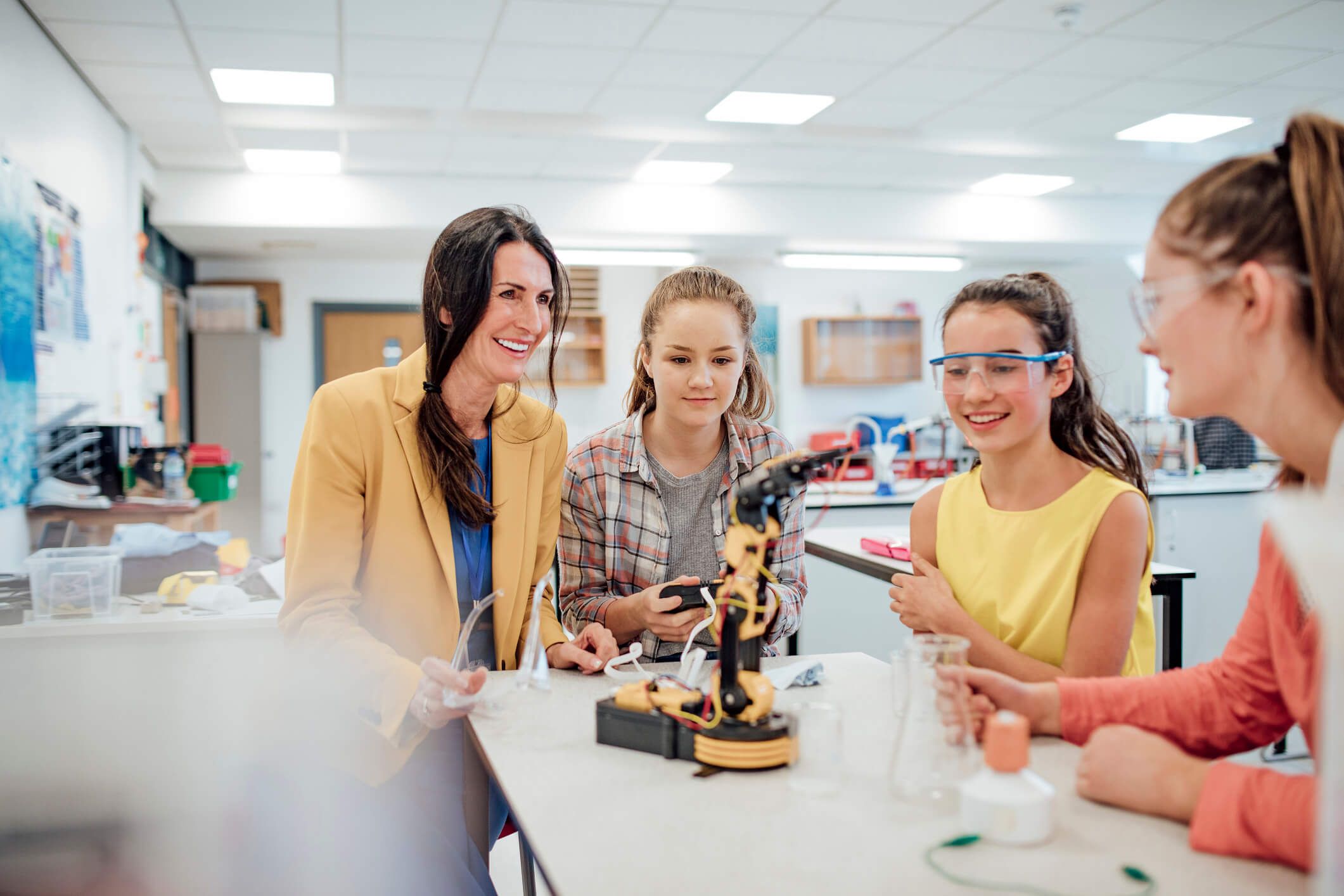 trabajos-que-puedes-tener-si-estudias-ingenieria-robotica