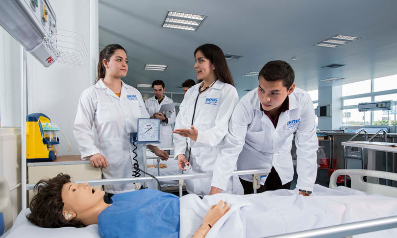 ¿Qué es la simulación clínica y por qué es clave en Salud?