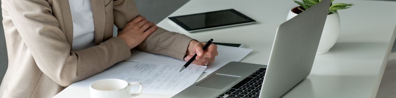 estudiar-y-trabajar-5-razones-estudiar-lic-ejecutiva